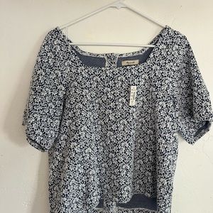 Madewell top, size medium, never worn, tags still attached. Fits true to size